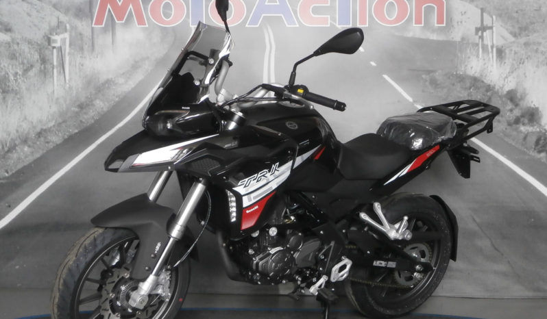 BENELLI TRK 251 completo