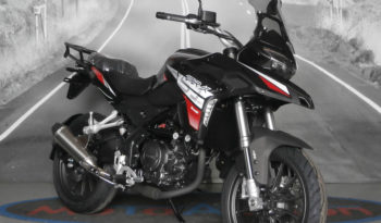 BENELLI TRK 251 completo