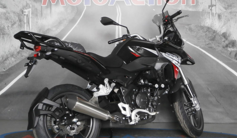 BENELLI TRK 251 completo