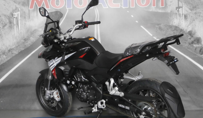 BENELLI TRK 251 completo