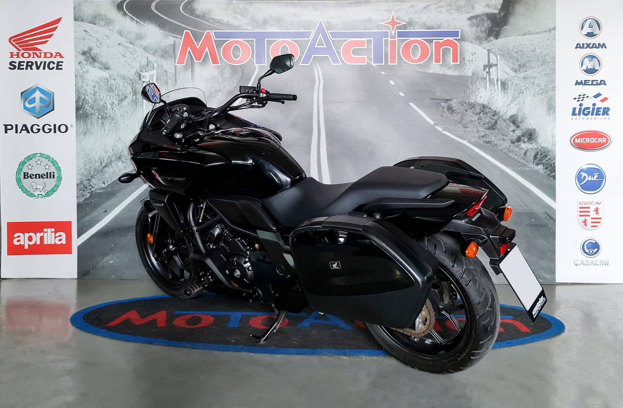 HONDA CTX700 2016 Moto Action concessionaria a Scafati di auto e moto nuove e usate