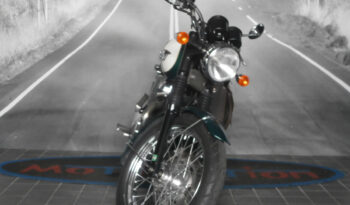 TRIUMPH BONNEVILLE T100 – 2009 completo