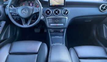Mercedes-Benz A 180 d Business auto completo