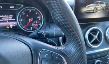 Mercedes-Benz A 180 d Business auto completo