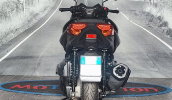 YAMAHA XMAX 400 – 2018 completo