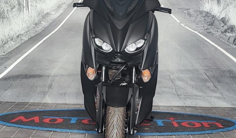 YAMAHA XMAX 400 – 2018 completo