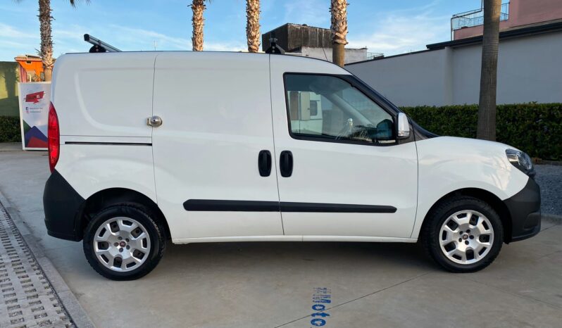 Fiat Doblo 1.4 T-Jet 16V Natural Power PC-TN Cargo completo