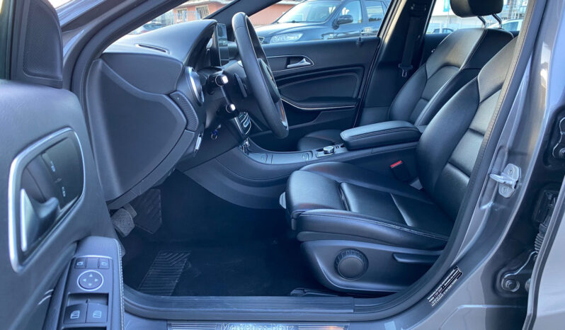 Mercedes-Benz A 180 d Business auto completo