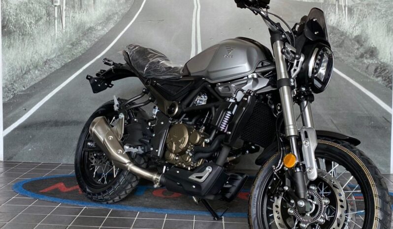 VOGE TROFEO 300ACX Scrambler completo