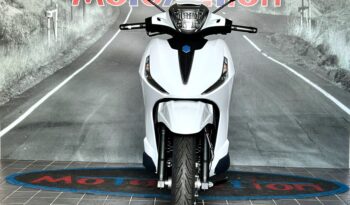 PIAGGIO BEVERLY 300 completo