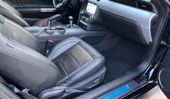 Ford Mustang Fastback 2.3 ecoboost 317cv completo