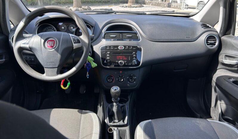 Fiat Punto Punto 5p 1.4 natural power 70cv completo