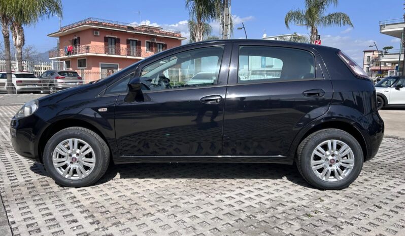 Fiat Punto Punto 5p 1.4 natural power 70cv completo