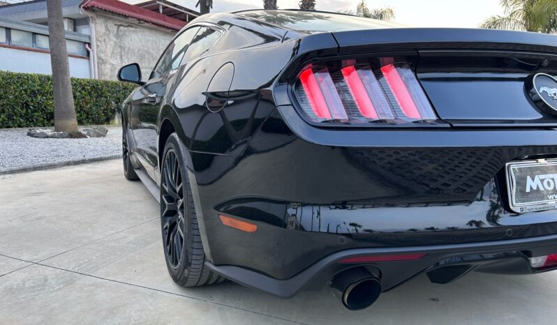 Ford Mustang Fastback 2.3 ecoboost 317cv completo