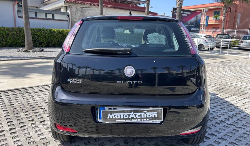 Fiat Punto Punto 5p 1.4 natural power 70cv completo