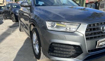 Audi Q3 2.0 tdi Business 120cv s-tronic completo