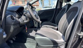 Fiat Punto Punto 5p 1.4 natural power 70cv completo