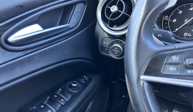 Alfa Romeo Stelvio 2.2 t Executive Q4 190cv auto completo