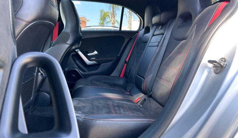 Mercedes-Benz A 35 AMG 4matic auto completo