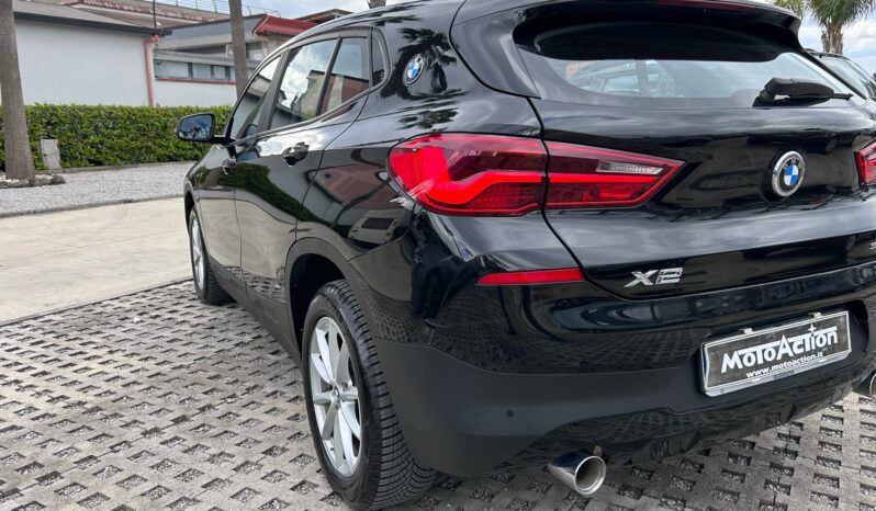 BMW X2 sdrive 18d Business auto completo