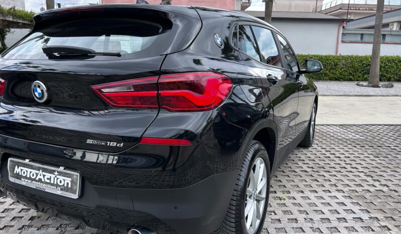 BMW X2 sdrive 18d Business auto completo