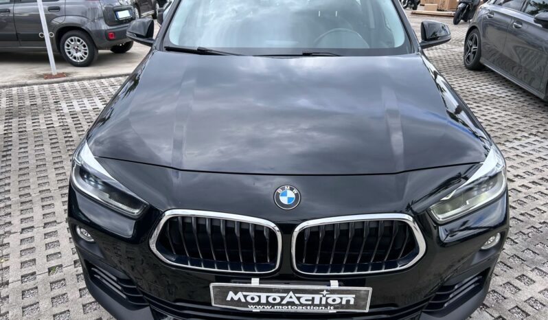 BMW X2 sdrive 18d Business auto completo