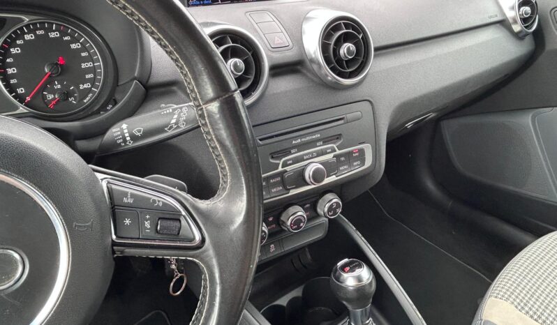 Audi A1 SPB 1.6 tdi Ambition s-tronic completo