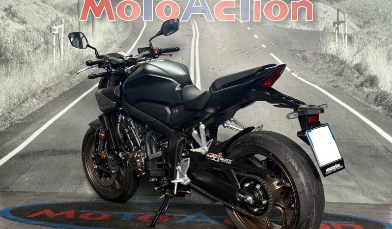 Honda CB650R – 2026 completo